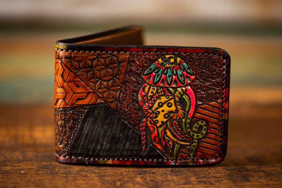 Hand-painted bifold brown leather wallet