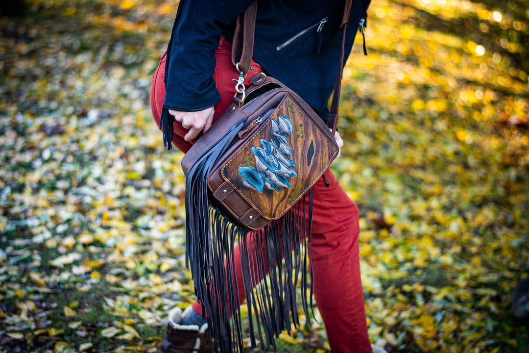 Claire Bucket Bag - Deep store Woods