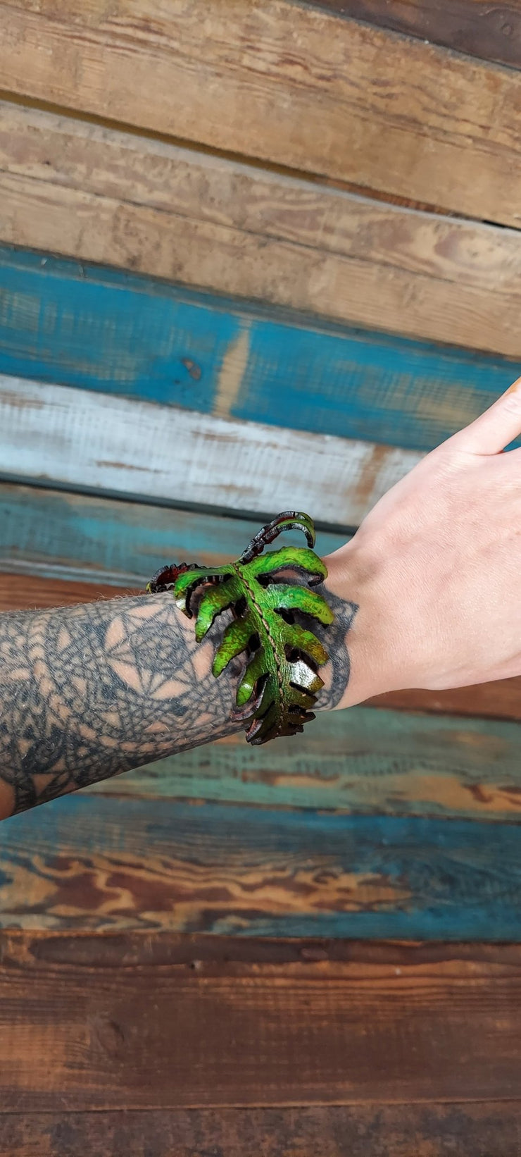 Fern Leaf - Adjustable Leather Cuff Bracelet - Lotus Leather